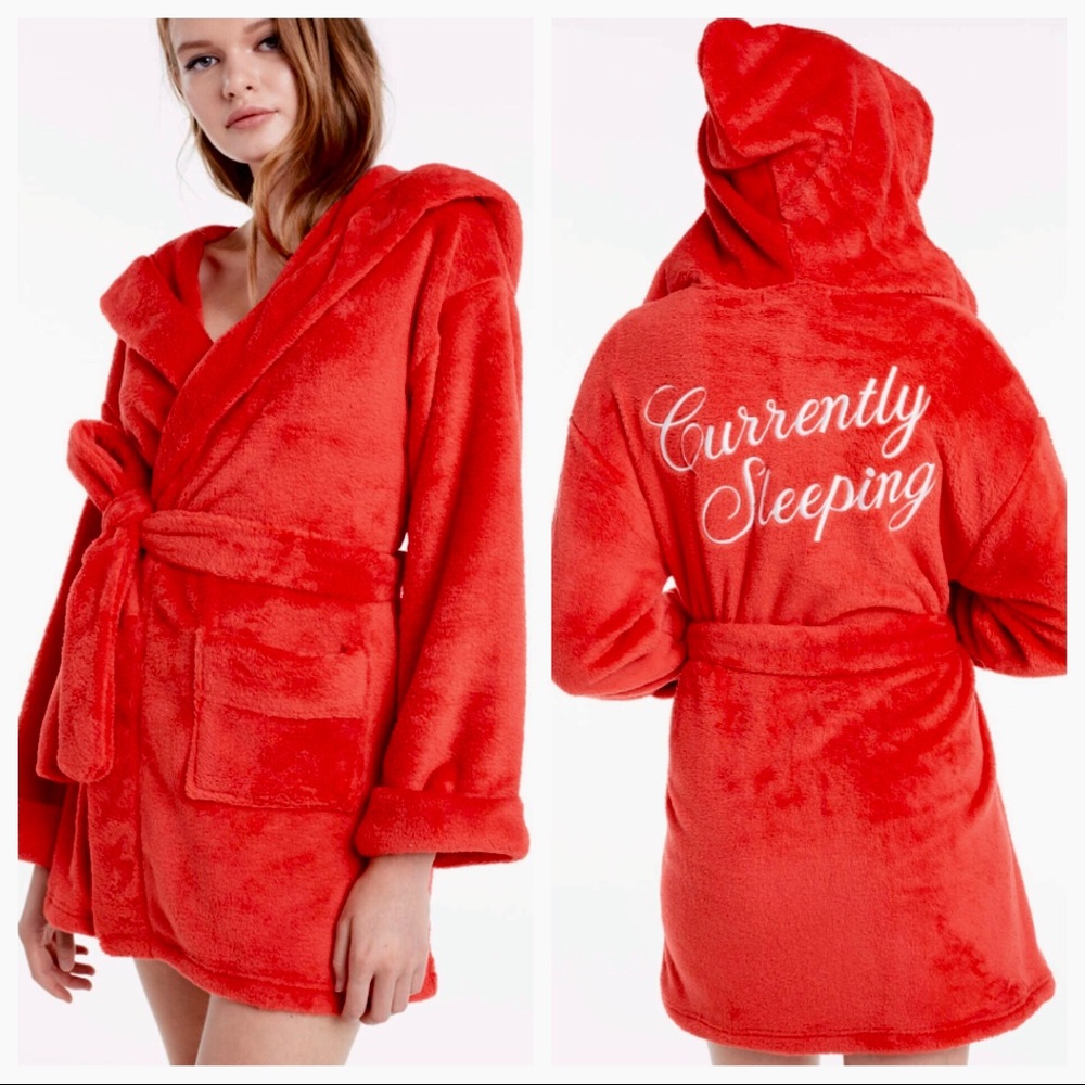 WILDFOX Currently Sleeping Robe